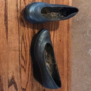 Fly London pearlized black wedges